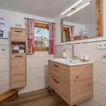 Oberbrixen Huette Апартаменты Бишофсхофен