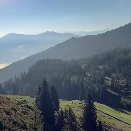 Oberbrixen Huette *